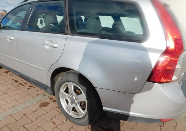 Volvo V50 cena 16500 przebieg: 284000, rok produkcji 2008 z Kętrzyn małe 326